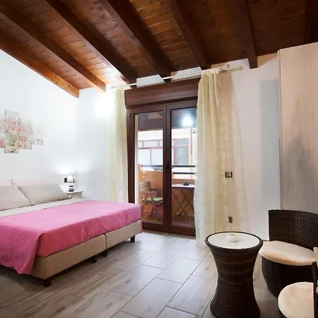 La Terrazza Di Ub Bed & Breakfast *